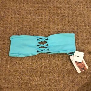 Strapless bandeau top
